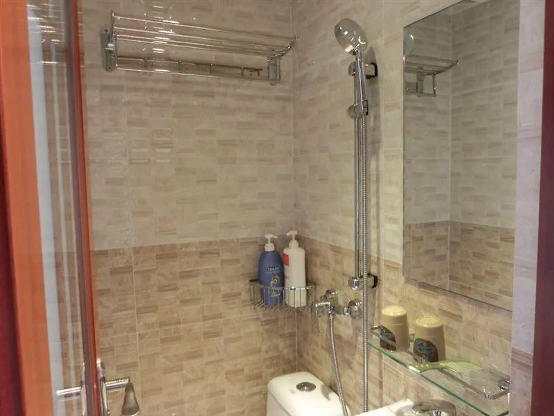 קוולון Gold Palace Hotel